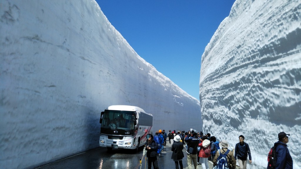 tateyama-kurobe-alpine-route