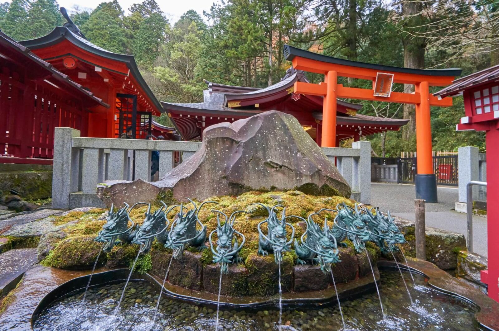 hakone-shrine