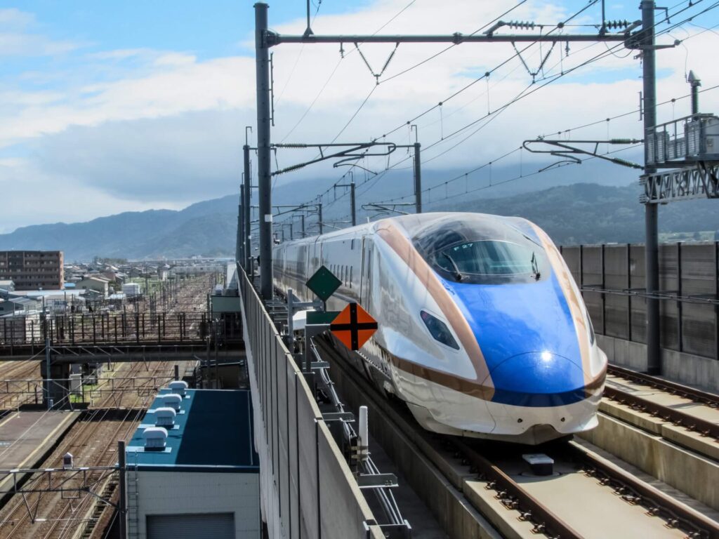 hokuriku-shinkansen