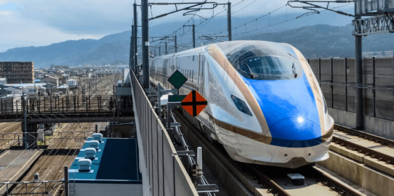 Hokuriku Shinkansen (Tokyo-Nagano-Toyama-Kanazawa-Tsuruga) - SNOW ...