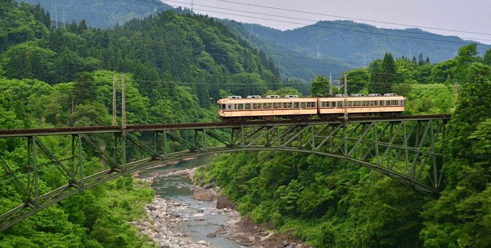 toyama-chiho-railway-banner-edit