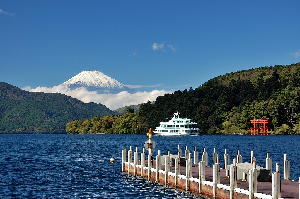 ashinoko-hakone-hakone-shrine