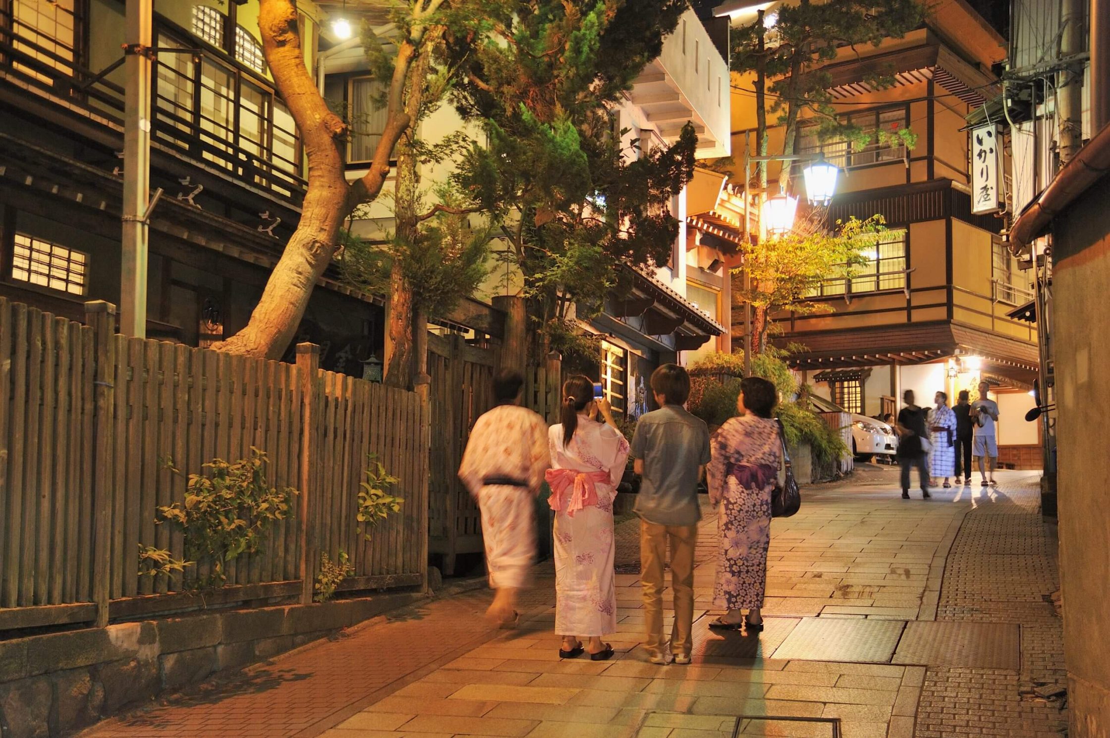 Explore Shibu Onsen
