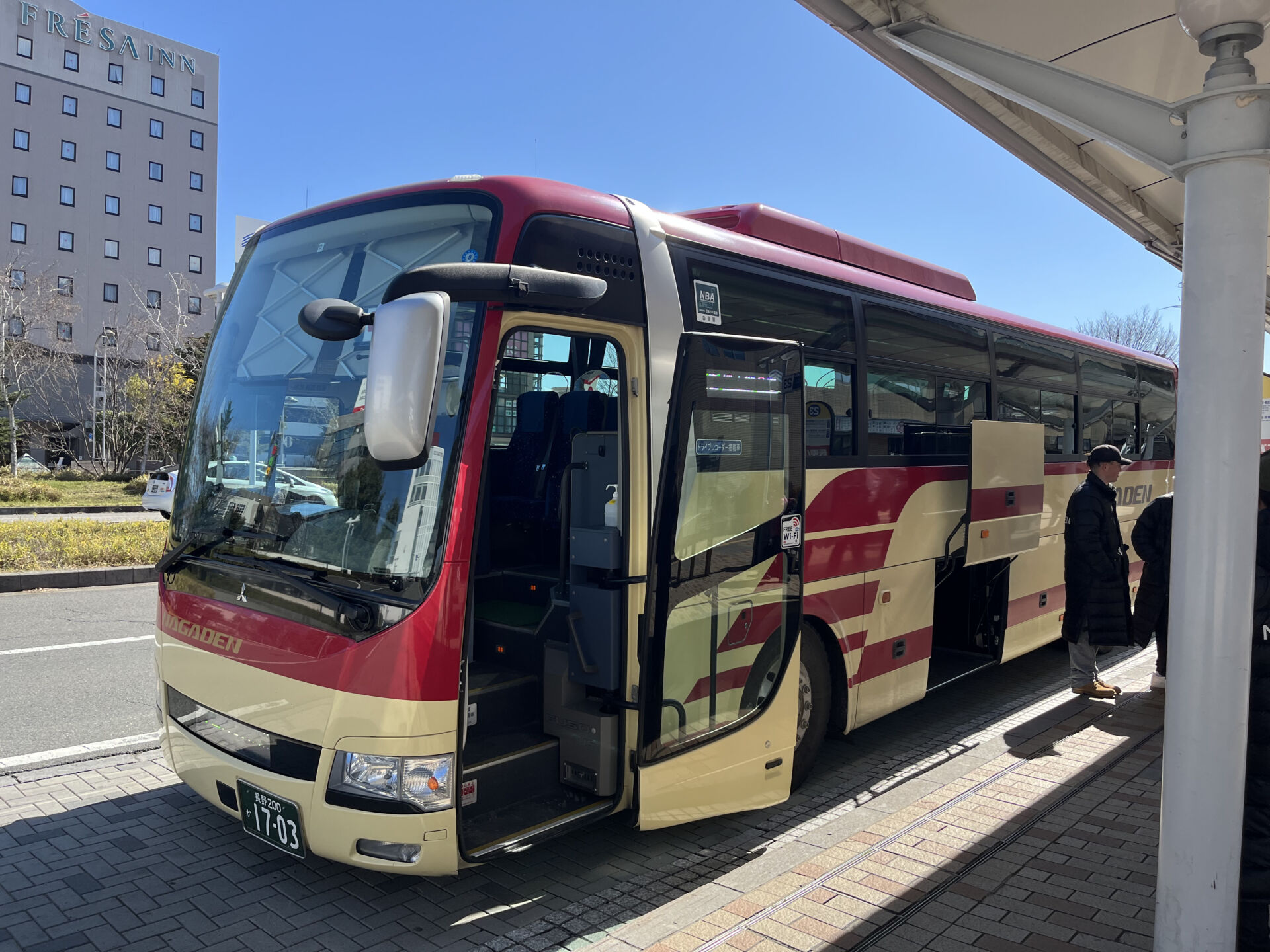 Nagaden-Bus-Express-Nagano-Station