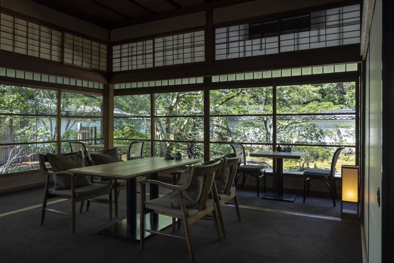 The interior of Sozanso tea house at Tokugawa-en