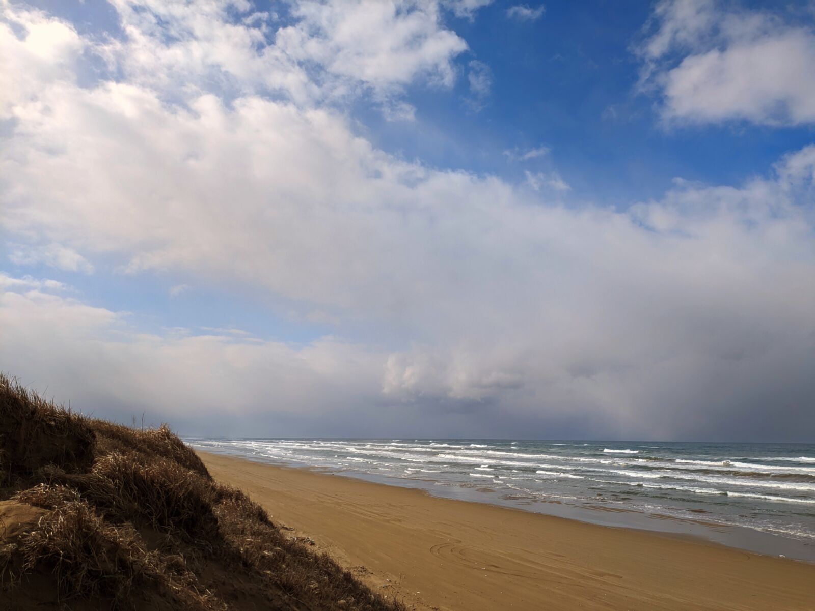 hakui-chirihama-beach