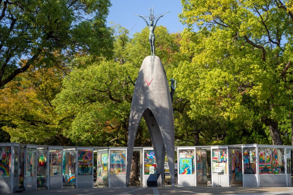 HIROSHIMA - CHILDRENS PEACE MONUMENT