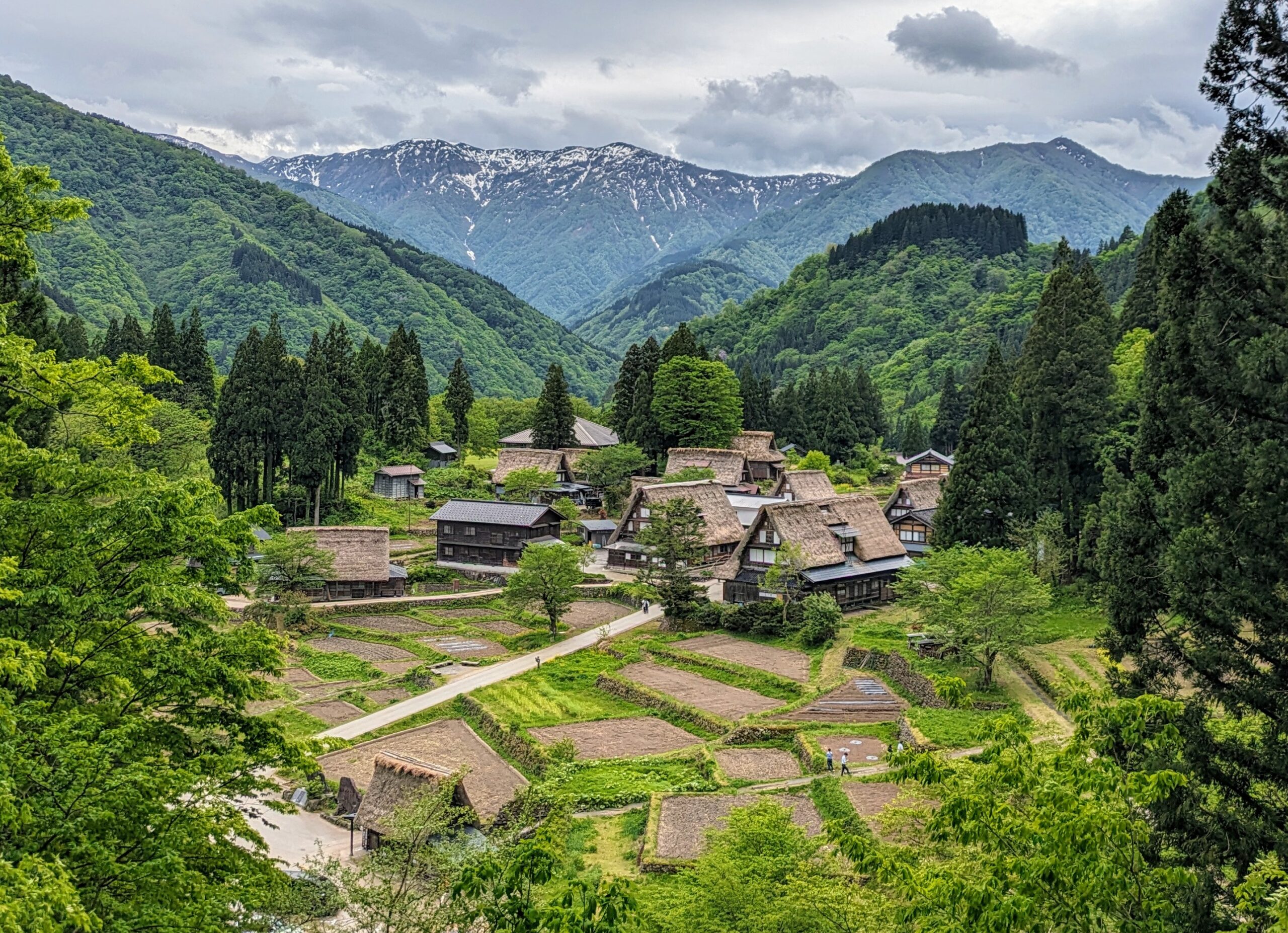 gokayama-ainokura-view