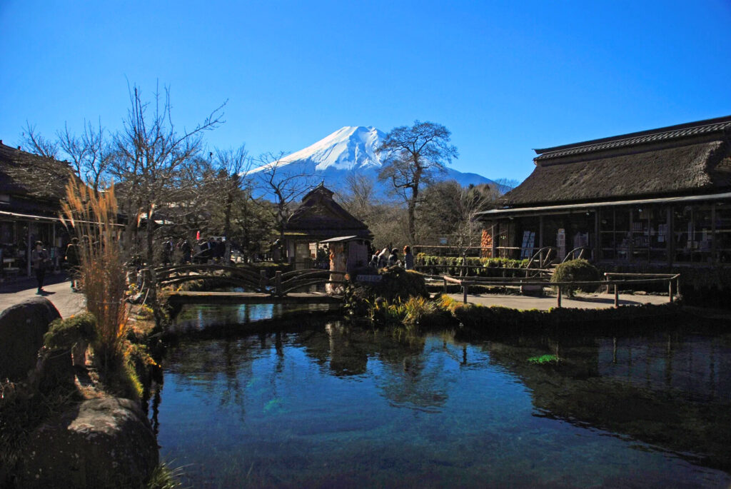 Oshino-Hakkai-Mount-fuji